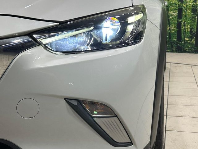 �yLED�w�b�h���C�g�z���V����ԑ��s�����ǍD�Ȏ��E���m�ۂ����S���ĉ^�]�ł��鍂�P�xLED�w�b�h���C�g�𑕔�!�_�����x�������A����d�͂��}�����Ă��܂��B