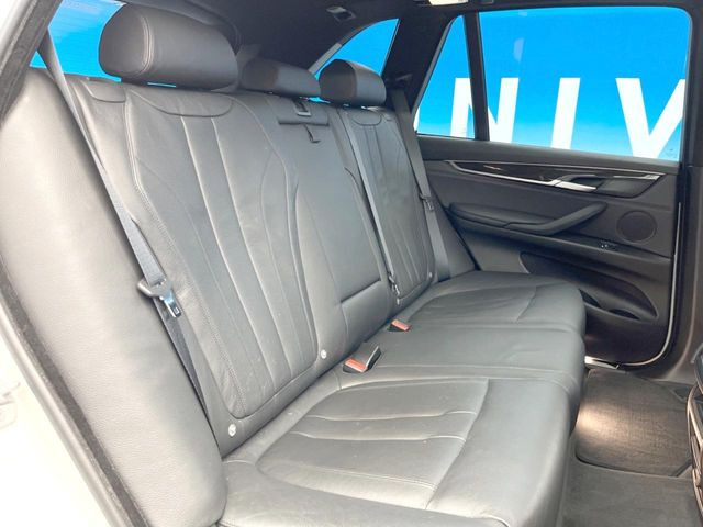 ●後部座席も気になるようなキズ・汚れやへたり等、大きなダメージはなく、良好な状態です。