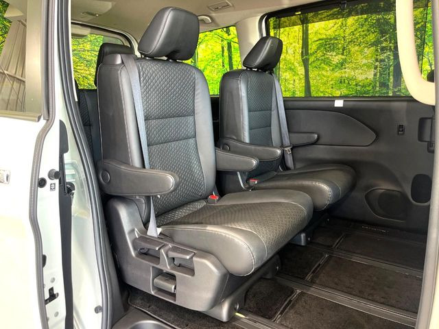 ���ڒ����̓E�H�[�N�X���[�ƂȂ��Ă���܂��B���ڂƎO��ڂ̈ړ�����~�肪�Ƃ��Ă��y�ɂȂ�̂ŁA���~��̍ۂ��X�g���X�������邱�Ƃ͂���܂����