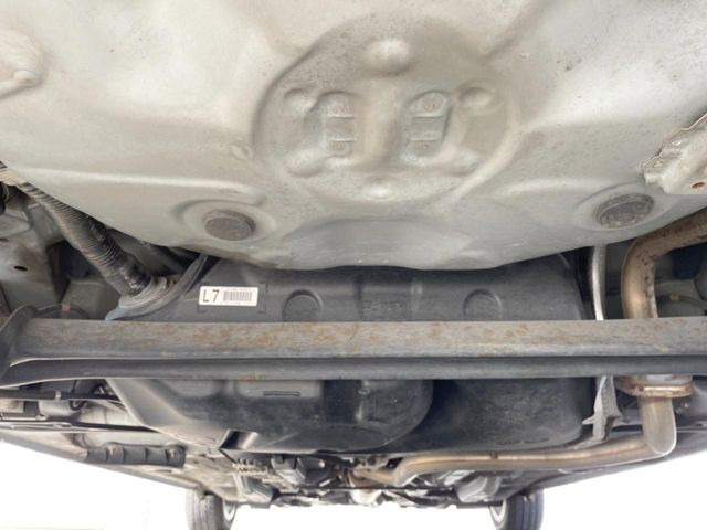 下回りがきれいなうちに、防錆加工の施工がオススメ。降雪地域はもちろん、沿岸部にお住いの方や、趣味でマリン・ウィンタースポーツをされる方にご好評いただいております。