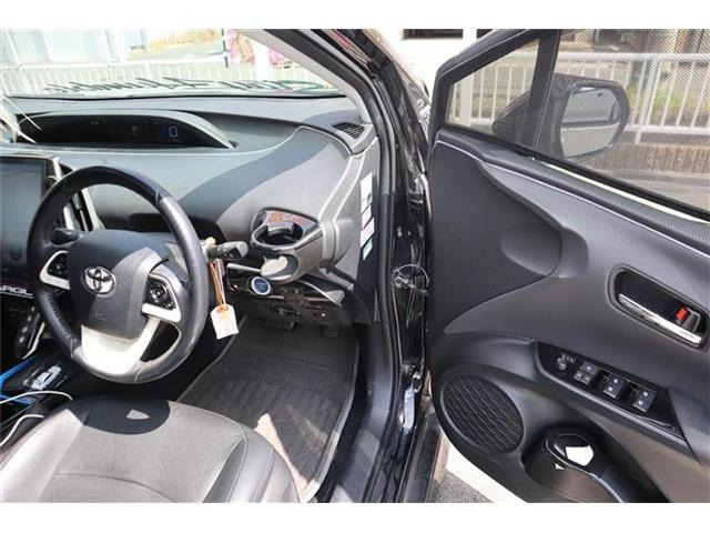 ドレスアップした車の後付部品などですが中古の為、全て現状でお渡しします。保証はありません。気になるものは動作確認しますので事前に聞いて下さい。