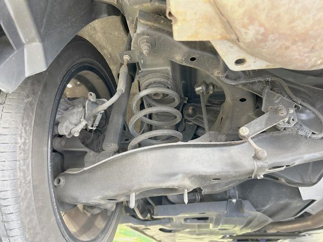 下回りがきれいなうちに、防錆加工の施工がオススメ。降雪地域はもちろん、沿岸部にお住いの方や、趣味でマリン・ウィンタースポーツをされる方にご好評いただいております。