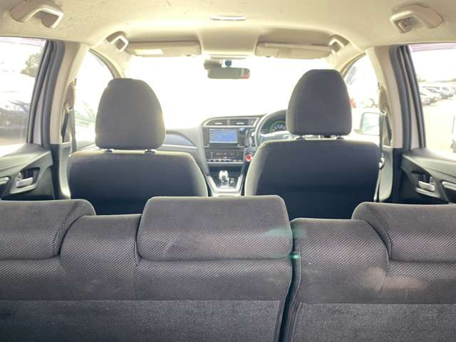 ���ۂɌ��Ă���������΂��̎Ԃ̗ǂ����`��邩�Ǝv���܂��̂ŁA���Ј�x�����X��������!