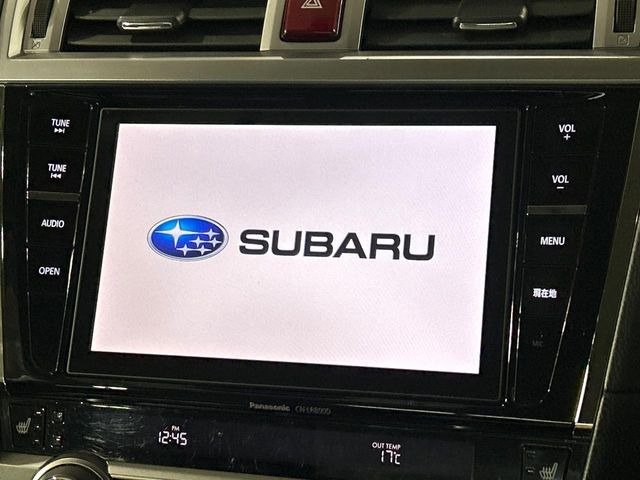 【純正ナビ】人気の純正ナビを装備。オーディオ機能も充実しており、Bluetooth接続すればお持ちのスマホやMP3プレイヤーの音楽を再生可能!毎日の運転がさらに楽しくなります!!