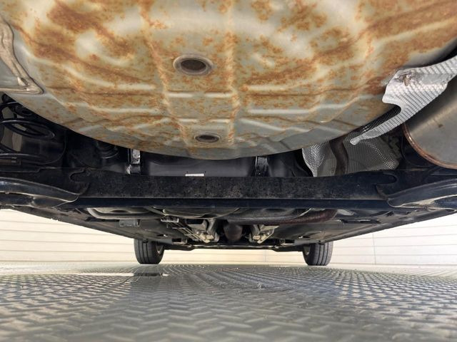 下回りがきれいなうちに、防錆加工の施工がオススメ。降雪地域はもちろん、沿岸部にお住いの方や、趣味でマリン・ウィンタースポーツをされる方にご好評いただいております。