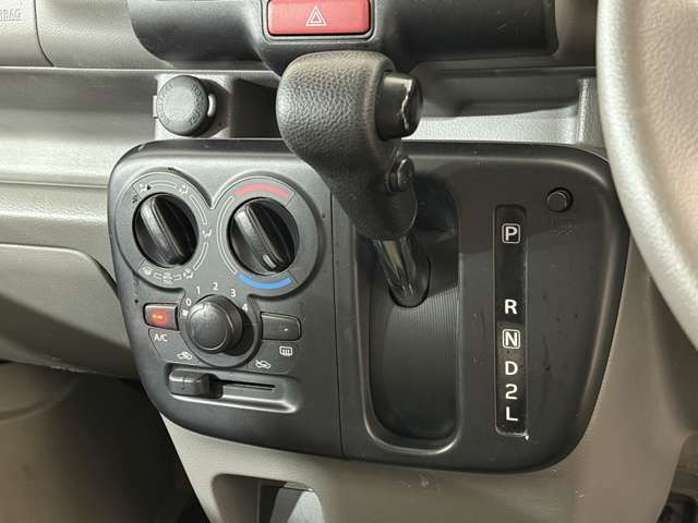 �[�ԑO�ɂ͑S�Ԑ�p�@�B�ŃN���[�j���O�����Ȃ��Ă��܂�!���X�܂ŃL���C�Ɏd�グ�Ă��炨�n�����܂�!