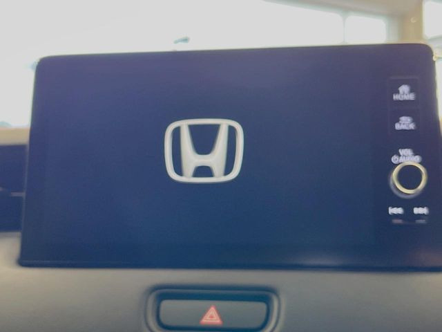 【9インチ ホンダコネクトディスプレイ】視認性の高い大画面ディスプレイでナビの使用や、お持ちのスマートフォンと連携したbluetoothでの音楽再生が可能です♪