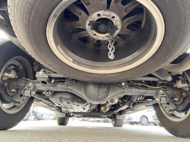 下回りがきれいなうちに、防錆加工の施工がオススメ。降雪地域はもちろん、沿岸部にお住いの方や、趣味でマリン・ウィンタースポーツをされる方にご好評いただいております。