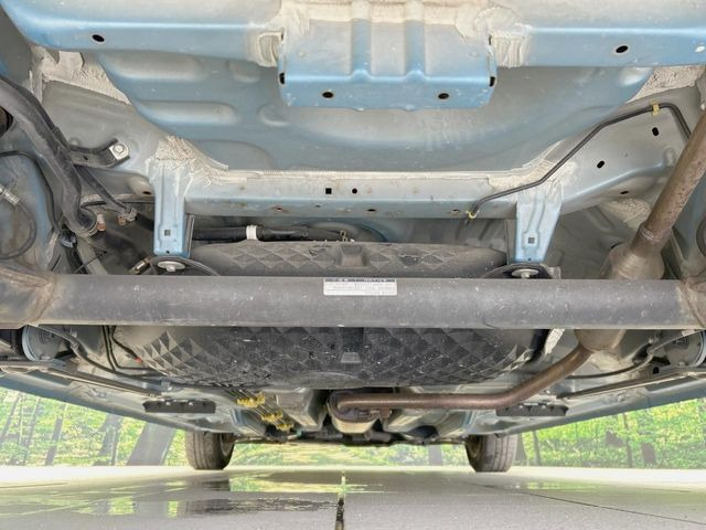 下回りがきれいなうちに、防錆加工の施工がオススメ。降雪地域はもちろん、沿岸部にお住いの方や、趣味でマリン・ウィンタースポーツをされる方にご好評いただいております。