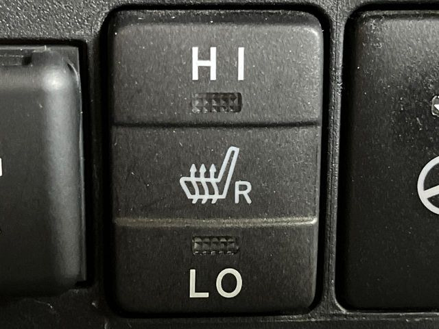 �y�V�[�g�q�[�^�[�z�������ɏd�󂷂�V�[�g�q�[�^�[!�G�A�R����葁�����܂��Ă����̂Ŋ�����̐l�����S�ł��ˁ�G�A�R���̉����͊������邩����A�Ƃ������ɂ����������߂ł��B