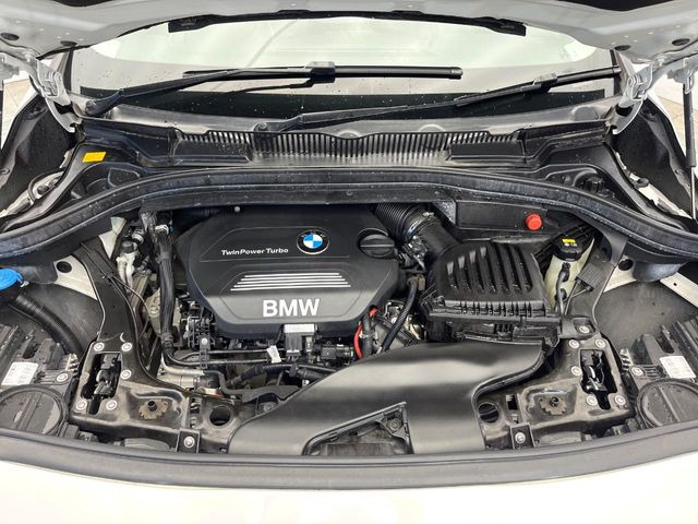 ●当店では、各メーカーの専用診断テスターを導入。国家資格を持つテクニカルスタッフも常駐しておりますので、万が一の際にも安心してご利用いただけます。