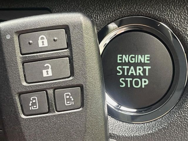 �y�X�}�[�g�L�[�z�J�o����|�P�b�g�ɓ��ꂽ�܂܂ł��h�A�̎{���E�������\�ȃX�}�[�g�L�[�𑕔��B�G���W���̃I���E�I�t�����J�M�����o���K�v����������Ƃ��Ă��֗��ł���