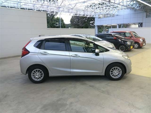 フィット1.3 13G Fパッケージ