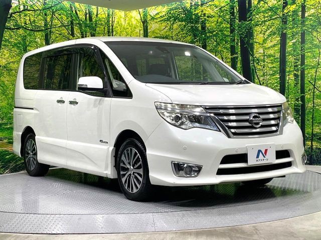 大好評のボディコーティング「弾スプラッシュコート」もご納車までに施工可能。通常のガラスコートと異なる、耐久年数6年の無機質ガラスコーティングが、ボディをキレイな状態に保ってくれます。