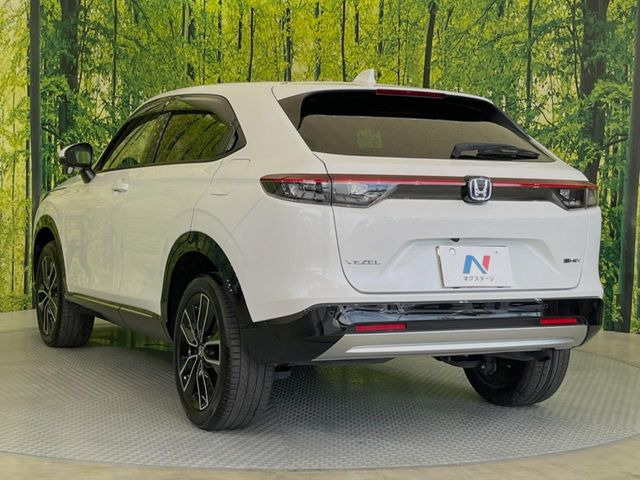 ☆全国のネクステージからお取り寄せが可能※!遠方の店舗に展示してあるクルマが気になる場合も、最寄りの店舗でご覧いただくことが可能です!是非私たちに要望をお聞かせください!※別途費用