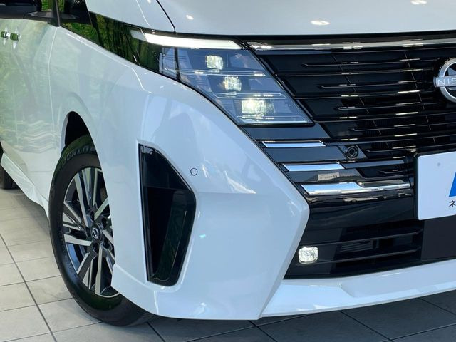 �yLED�w�b�h���C�g�z���V����ԑ��s�����ǍD�Ȏ��E���m�ۂ����S���ĉ^�]�ł��鍂�P�xLED�w�b�h���C�g�𑕔�!�_�����x�������A����d�͂��}�����Ă��܂��B