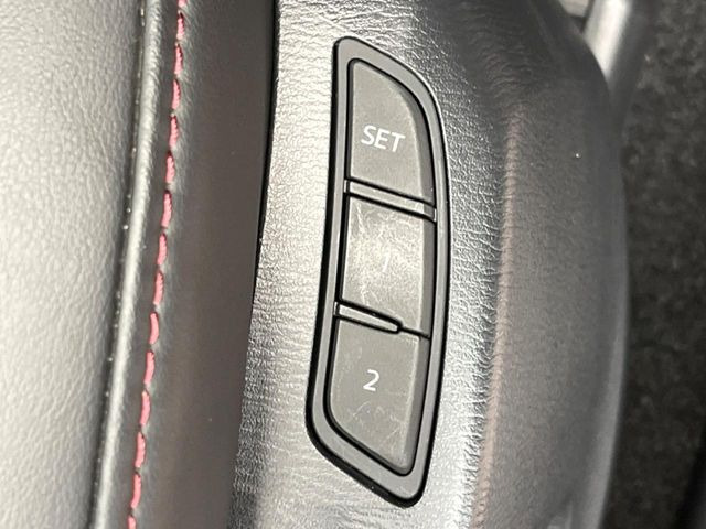 【メモリー機能付きパワーシート】ドライバーごとに設定したシート位置を記憶して、ボタン一つで切り替えできる便利な機能!運転する方が複数名いらっしゃるご家庭におすすめです♪