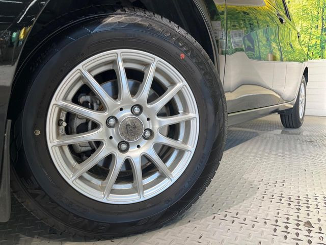 【14インチアルミホイール】外観にマッチしたアルミホイールを装着しております。各種アルミホイールや、スタッドレスタイヤも取扱いしております。是非ご相談ください♪