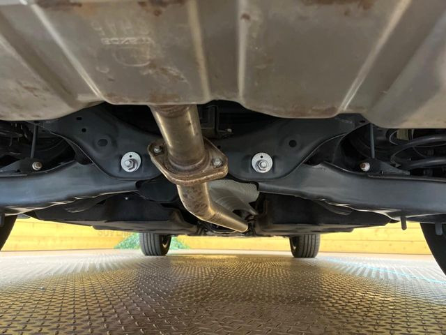 下回りがきれいなうちに、防錆加工の施工がオススメ。降雪地域はもちろん、沿岸部にお住いの方や、趣味でマリン・ウィンタースポーツをされる方にご好評いただいております。