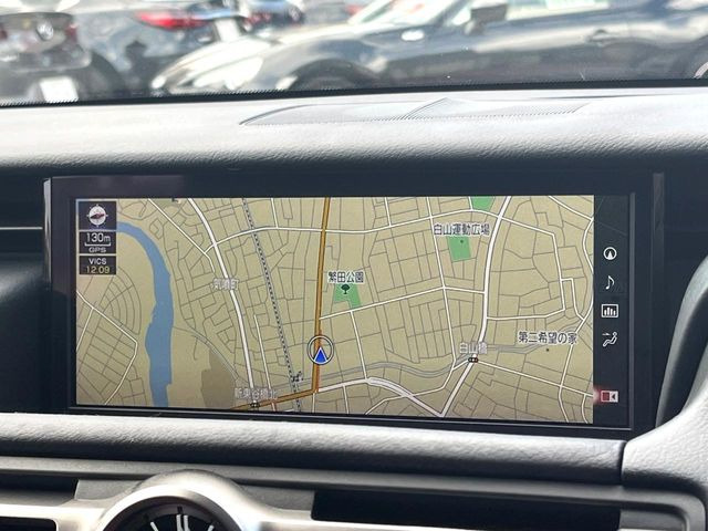 �y���[�J�[�����i�r�z�C���e���A�ɗn�����ރX�^�C���b�V���ȁu��p�݌v�v���[�J�[�i�r�𑕔��􎋔F���⑀�쐫�ȂǊ�{���\�ɂ��D��A���㎿�ȃJ�[���C�t�����y���݂��������܂��B