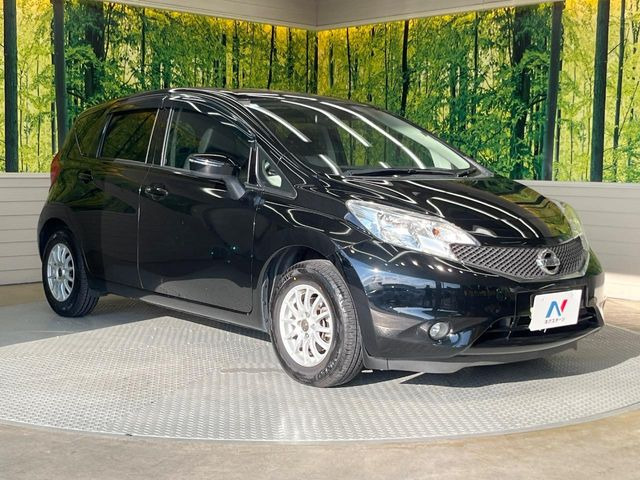 大好評のボディコーティング「弾スプラッシュコート」もご納車までに施工可能。通常のガラスコートと異なる、耐久年数6年の無機質ガラスコーティングが、ボディをキレイな状態に保ってくれます。