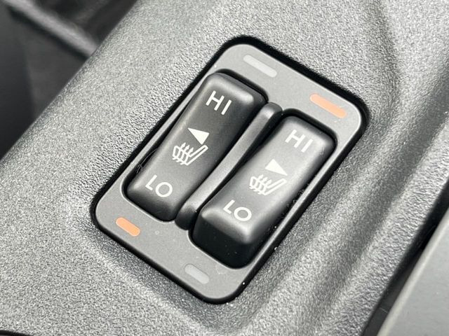 �y�V�[�g�q�[�^�[�z�������ɏd�󂷂�V�[�g�q�[�^�[!�G�A�R����葁�����܂��Ă����̂Ŋ�����̐l�����S�ł��ˁ�G�A�R���̉����͊������邩����A�Ƃ������ɂ����������߂ł��B