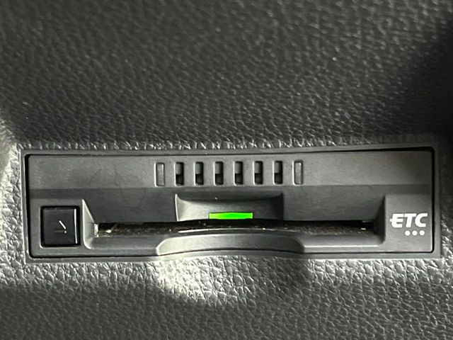 【ETC】高速道路の料金所をストレスなく通過!話題のスポットやサービスエリアに多い「スマートIC」利用時は必須のアイテムです。当店でセットアップを実施、ご納車当日からすぐにご利用いただけます!