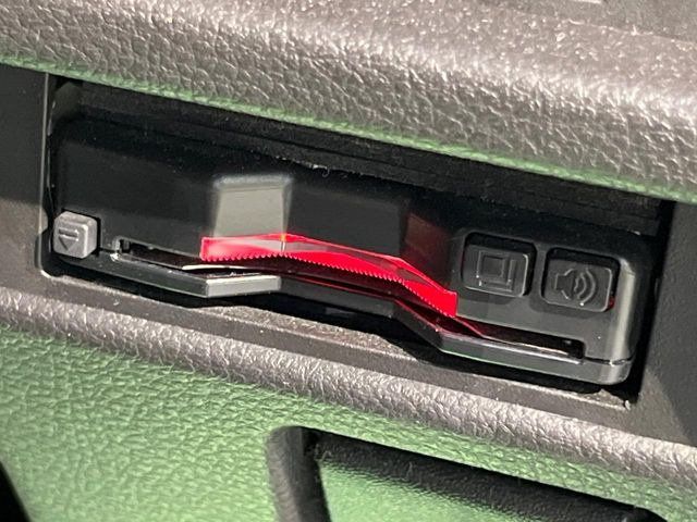 【ETC】高速道路の料金所をストレスなく通過!話題のスポットやサービスエリアに多い「スマートIC」利用時は必須のアイテムです。当店でセットアップを実施、ご納車当日からすぐにご利用いただけます!