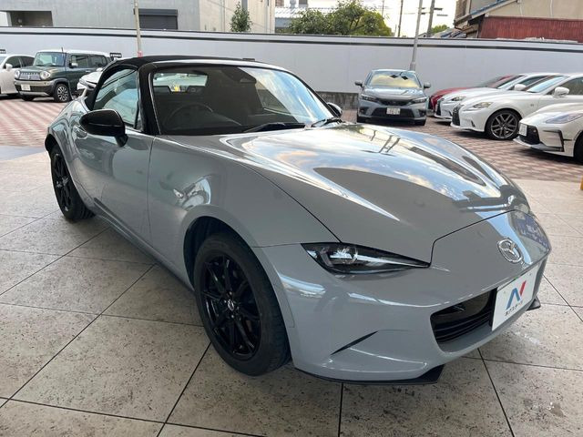 大好評のボディコーティング「弾スプラッシュコート」もご納車までに施工可能。通常のガラスコートと異なる、耐久年数6年の無機質ガラスコーティングが、ボディをキレイな状態に保ってくれます。☆全国のネクステー