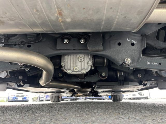 ����肪���ꂢ�Ȃ����ɁA�h�K���H�̎{�H���I�X�X���B�~��n��͂������A���ݕ��ɂ��Z���̕���A��Ń}�����E�E�B���^�[�X�|�[�c���������ɑ�ύD�]���������Ă���܂��B