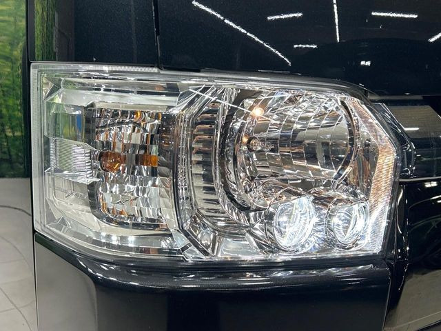 �yLED�w�b�h���C�g�z���V����ԑ��s�����ǍD�Ȏ��E���m�ۂ����S���ĉ^�]�ł��鍂�P�xLED�w�b�h���C�g�𑕔�!�_�����x�������A����d�͂��}�����Ă��܂��B