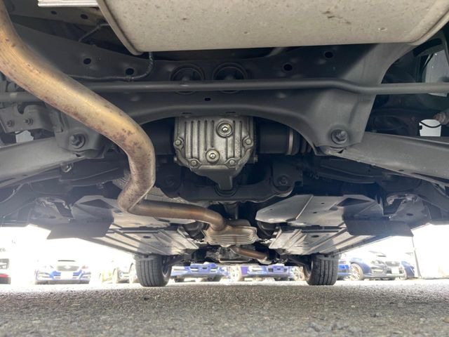 ����肪���ꂢ�Ȃ����ɁA�h�K���H�̎{�H���I�X�X���B�~��n��͂������A���ݕ��ɂ��Z���̕���A��Ń}�����E�E�B���^�[�X�|�[�c���������ɑ�ύD�]���������Ă���܂��B