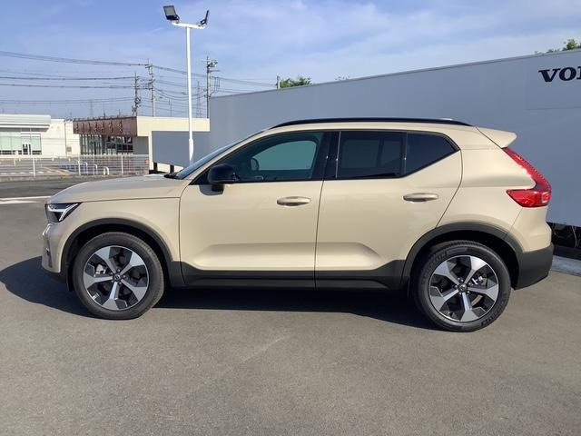XC40ウルトラ B4 AWD 4WD