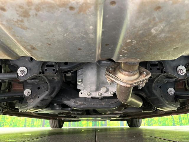 下回りがきれいなうちに、防錆加工の施工がオススメ。降雪地域はもちろん、沿岸部にお住いの方や、趣味でマリン・ウィンタースポーツをされる方にご好評いただいております。