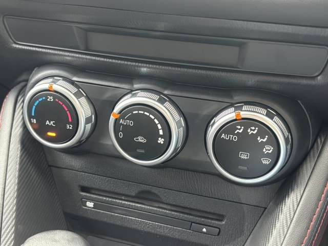 �y�E���E�j�����c�Ƃ��Ă܂�!�����X�͂������A���[���A���d�b�ł�������ȂǑ劽�}�ł���