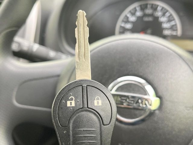 �y�L�[���X�z�������ꂽ�ꏊ����ł��{�^����Ńh�A�̊J���E�{�����ł���̂łƂ��Ă��֗�!�h�A�̌�������ɏ������邱�Ƃ�����܂���