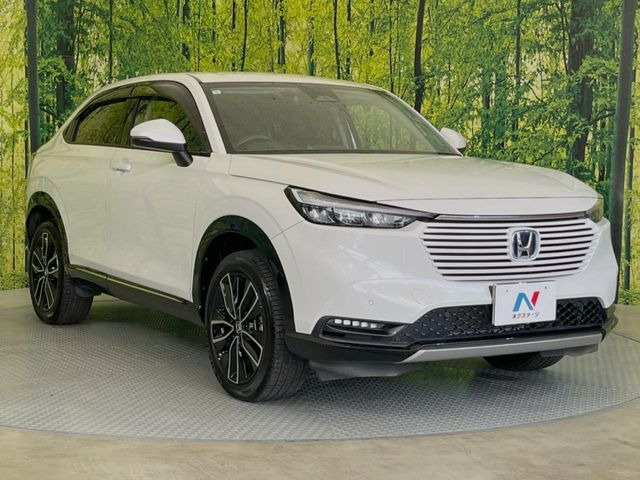 大好評のボディコーティング「弾スプラッシュコート」もご納車までに施工可能。通常のガラスコートと異なる、耐久年数6年の無機質ガラスコーティングが、ボディをキレイな状態に保ってくれます。