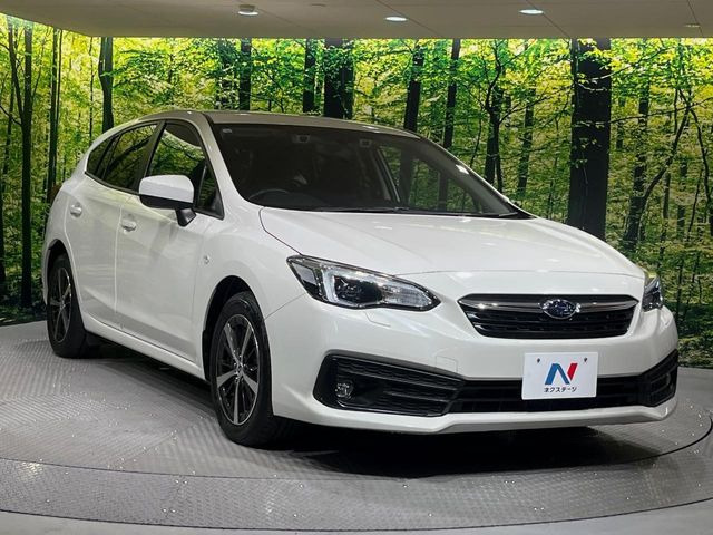 大好評のボディコーティング「弾スプラッシュコート」もご納車までに施工可能。通常のガラスコートと異なる、耐久年数6年の無機質ガラスコーティングが、ボディをキレイな状態に保ってくれます。