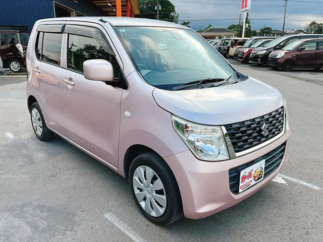 お客様のご予算帯に合わせたお車を常時100台以上取り揃えています!当社のスタッフがお客様のお車選びをしっかりサポートしご提案させていただきます!