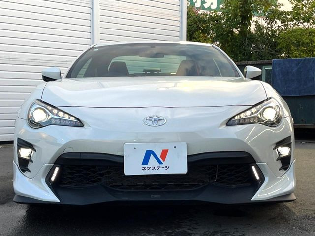 ���Ђł́A�S�ԁw�C�����Ȃ��x�̂��Ԃ̂ݎ�舵���Ă���܂��B��C�o�C���[�ɂ�錵�I�����d����̌�A���Ɍ�̎ԗ��`�F�b�N���s���A�l�N�X�e�[�W���F�肵�����i���Ȓ��ÎԂ����񋟂��Ă���܂��B