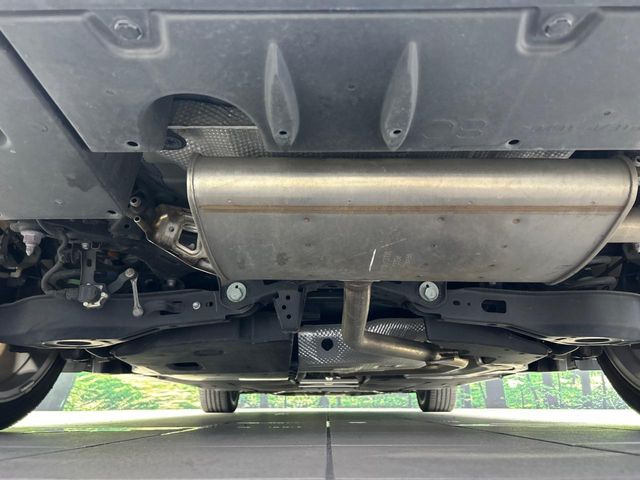 下回りがきれいなうちに、防錆加工の施工がオススメ。降雪地域はもちろん、沿岸部にお住いの方や、趣味でマリン・ウィンタースポーツをされる方にご好評いただいております。