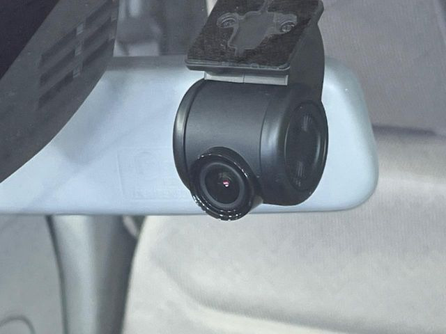 �y�h���C�u���R�[�_�[�z���S�E���S�ȃJ�[���C�t�ɕK�{�̃h���C�u���R�[�_�[�𑕔�!���s���͂������A������^�]�⎖�̂ɑ��������ۂ̏󋵂��f���ŋL�^���A����̃��X�N�ɔ����܂��B