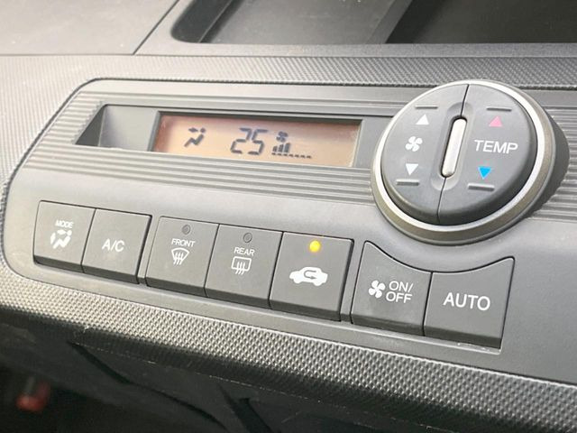 �y�I�[�g�G�A�R���z��x���D�݂̉��x�ɐݒ肷��΁A�ԓ��̉��x�����m�����ʂ≷�x�������Œ����B����&hellip;����&hellip;�Ɖ��x���X�C�b�`���������K�v�͂���܂���B���K�Ȏԓ���Ԃɂ͕K�{�̋@�\�ł��ˁ�