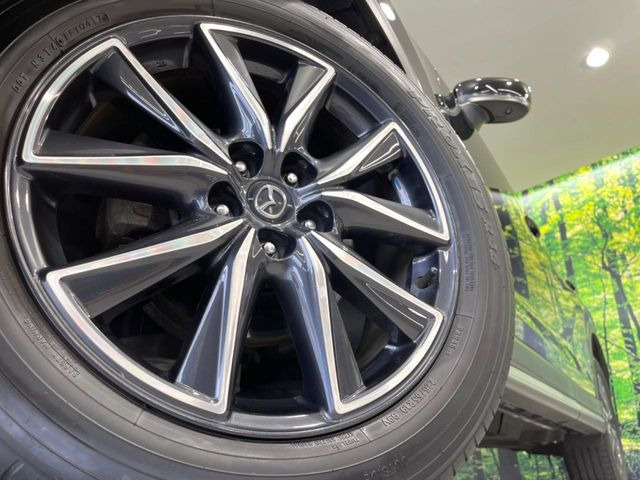 �y����19�C���`�A���~�z�C�[���z�O�ςɃ}�b�`���������A���~�z�C�[���𑕒����Ă���܂��B�e��ЊO�A���~�z�C�[����A�X�^�b�h���X�^�C�����戵�����Ă���܂��B���񂲑��k����������