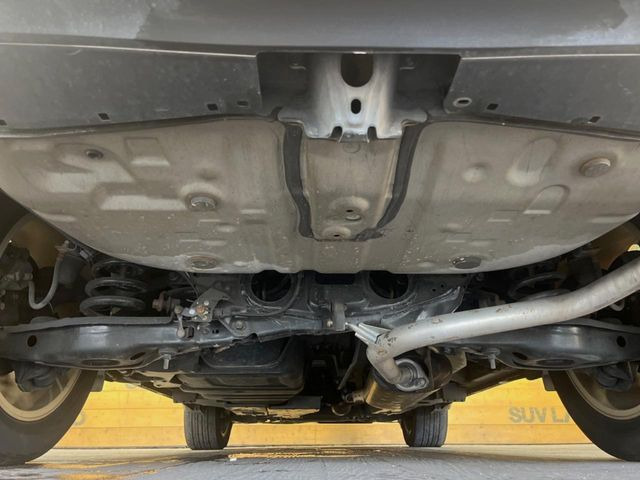 下回りがきれいなうちに、防錆加工の施工がオススメ。降雪地域はもちろん、沿岸部にお住いの方や、趣味でマリン・ウィンタースポーツをされる方にご好評いただいております。