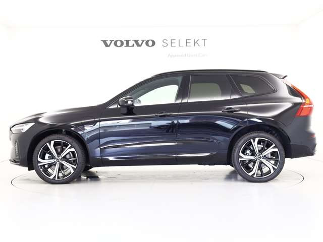 XC60ウルトラ T6 AWD プラグイン ハイブリッド 4WD