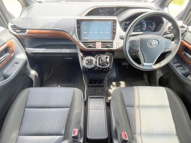 �O���[�v���݌ɐ���30,000��!!�S���̌n��X���烁�[�J�[�E�Ԏ��킸���Љ�o����̂ŁA���Ȃ��Ƀs�b�^���̂��Ԃ�������͂��ł���܂��͂��₢���킹��������