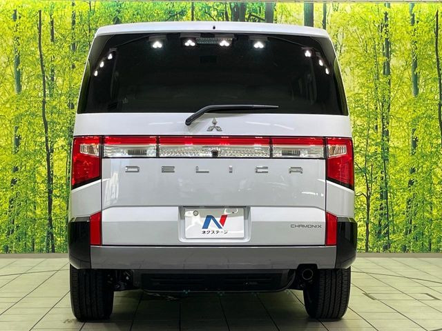 安心の最長10年・走行無制限保証(有償)をご用意。保証内容も充実はもちろん、無料点検&オイル交換や、年中無休の全国・24時間ロードサービスも付帯されておりますのでご安心下さい。