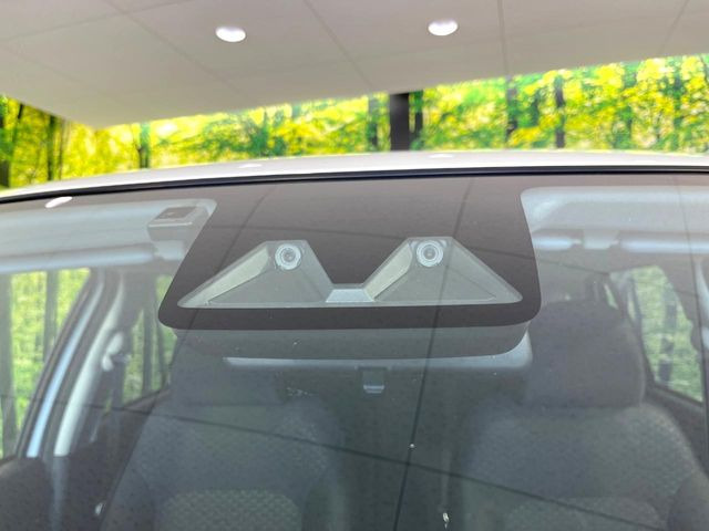 �y�X�}�[�g�A�V�X�g�z���s���ɑO���̎ԗ�����F�����A�Փ˂������Ȏ��͌x��ƃu���[�L�ŏՓˉ���Ɣ�Q�y�����A�V�X�g�B�����S�Ƀh���C�u�����y���݂��������܂��B