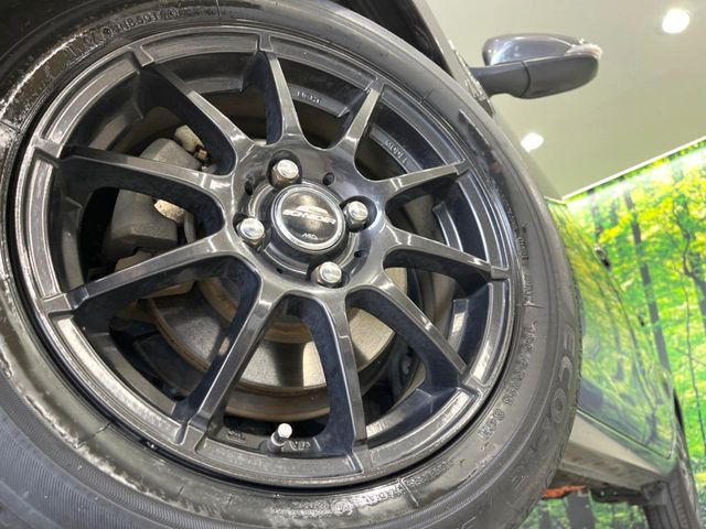 �y15�C���`�A���~�z�C�[���z�O�ςɃ}�b�`�����A���~�z�C�[���𑕒����Ă���܂��B�e��A���~�z�C�[����A�X�^�b�h���X�^�C�����戵�����Ă���܂��B���񂲑��k����������